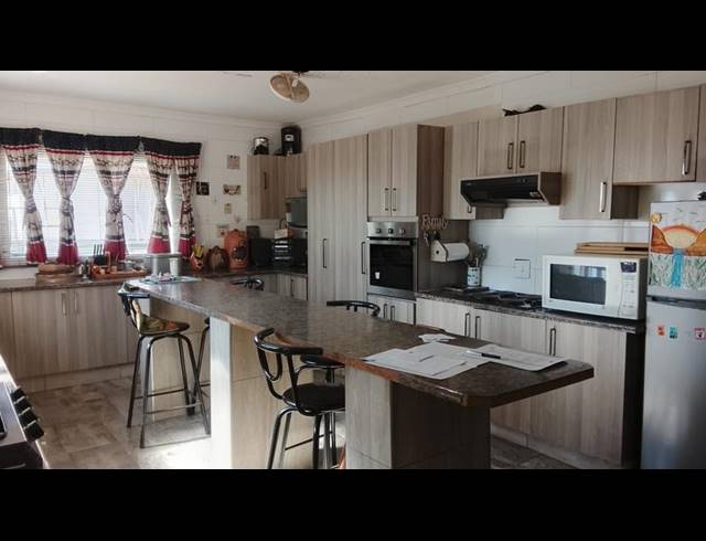 2 BEDROOM HOUSE FOR SALE IN RANDGATE